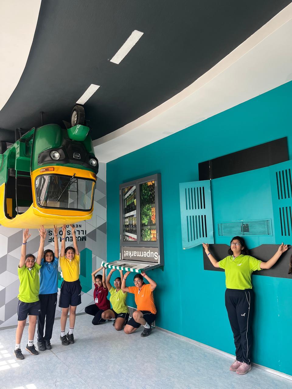 Mysteries and Marvels: Grade VII Dazzling Day at the Museum of Illusion